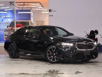 2025 Bmw M5 4.4L V8 Plug-in Hybrid - MY25 G90