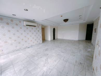 Freehold Villa Putra Condo - Next PWTC & LRT - Below RM400k