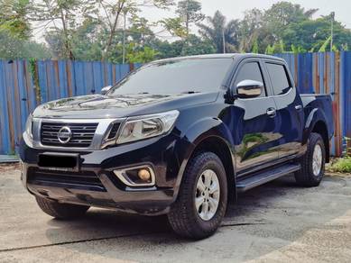 2015 NISSAN NAVARA  2.5 SE 4WD (A) loan kedai