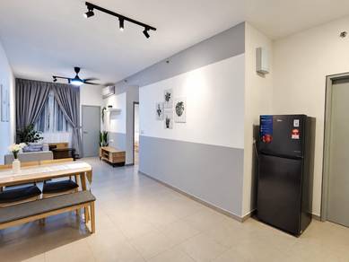 Tangerine Suite Sunsuria City 2R1B Near ERL, KLIA