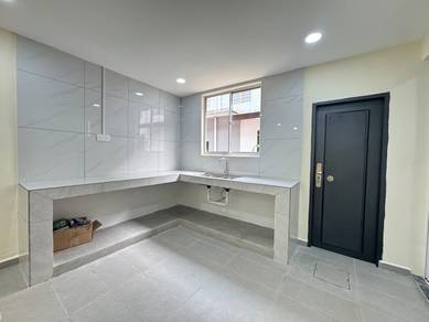 2-Storey Low Medium Cost@ for Sale/ Gelang Patah/ Freehold/ Renovation