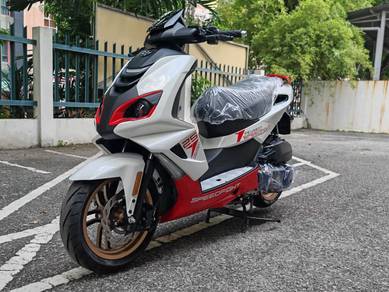 Peugeot SpeedFight 4+ / Megasales / Promotion
