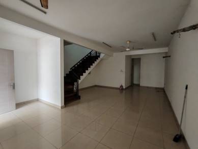 Cogan Bandar Bukit Raja double storey 20x70 for rent