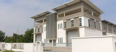 Saujana Technology Park Rawang 2.5 Storey Semi D Factory For Rent