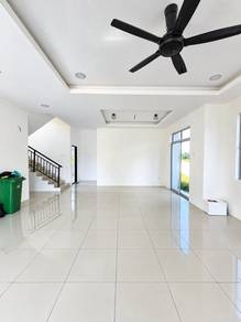 For Rent TAMAN TEJA, POKOK SENA Rumah Banglo 2 Tingkat Luas dan Cantik