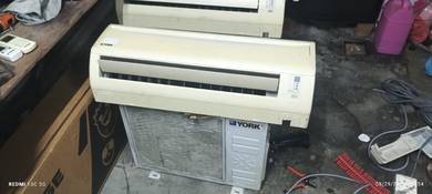 aircond york 1.0hp