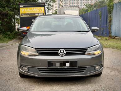 Volkswagen JETTA 1.4 TSI (CBU) (A)