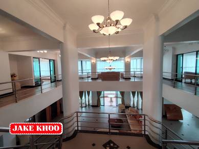 Silverton Condo Penthouse, 11356sqft, Fully Renovated, 3 Car Parks