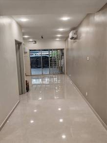 2 Storey House @ Jalan Serintik Puchong Jaya Great Location.