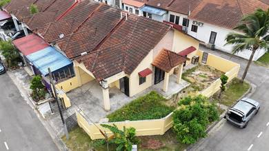 Jalan Mersawa @ Taman Cahaya,Masai (Corner Single Storey For Sale)