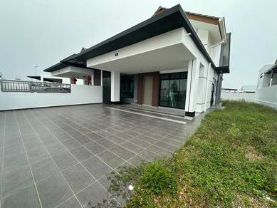 1 Storey Semi-D Partial Furnished 4 Bed 2 Bath Jalan Bayan Kulai
