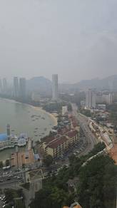 Twin Tower , sea view , 900sf