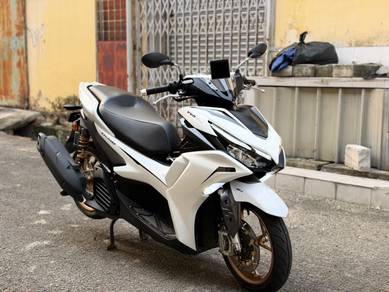 LOW MILLEAGE Yamaha NVX 155 v2 abs NVX155 depo0OTR