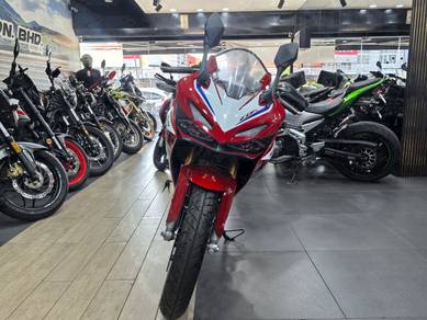 Honda CBR150r cbr150r Special Promo Full Loan