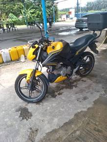 FZ150i for sell jarang pakai