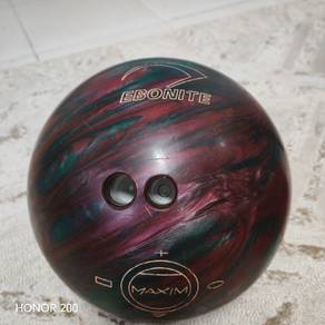 Maxim bowling bowl