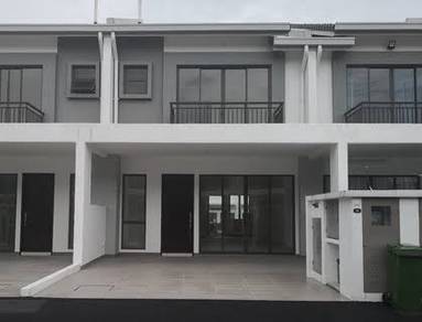 Below Market Value Diamond Residence Semenyih Freehold Double Storey
