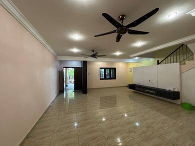 Garden Homes Fully Renovated & Extended 2 Storey Terrace S2 For Sale!!