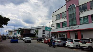 Taman Pelangi Semenyih 1 ground floor shoplot