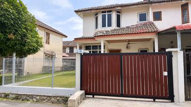 Rumah Double storey EndLot Sewa  Taman subang perdana shah alam