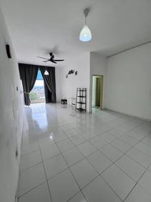 Taman Molek Seri Molek Perdana apartment 3bedroom Full Furnish For Ren