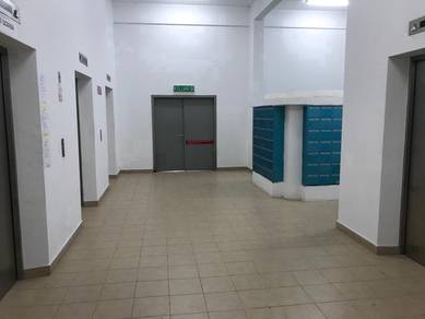Partially Furnished & Nice House!!! Trifolia Apartment, Klang
