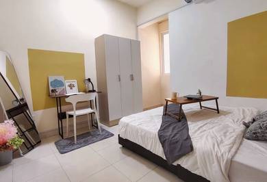 Premium Medium Room🌟@ Bayan Baru / Bayan Lepas✨