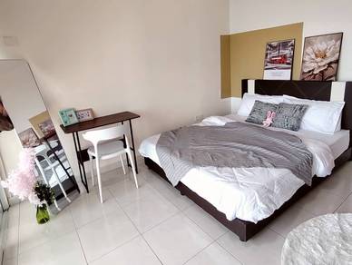 Beautiful 𝐌𝐞𝐝𝐢𝐮𝐦 𝐑𝐨𝐨𝐦 🏠 for Rent @Bayan Lepas✨