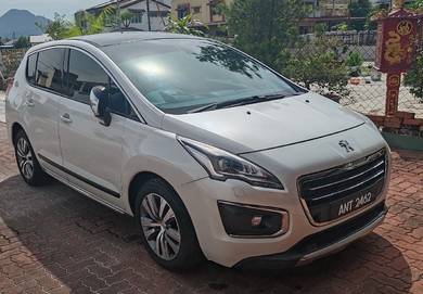 Peugeot 3008 1.6 FL (A)