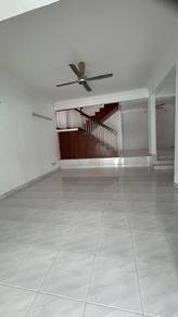 2 Storey Damansara Jaya-End Lot, Extra Side Land, Kitchen Extended