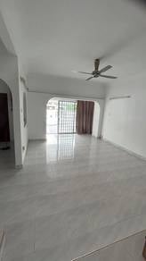 2 Storey Damansara Jaya-End Lot, Extra Side Land, Kitchen Extended