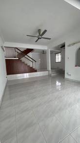 2 Storey Damansara Jaya-End Lot, Extra Side Land, Kitchen Extended