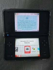 Nintendo DSi XL BlackBronze with Charger