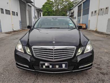 Mercedes Benz E-CLASS 1.8 200 CGI BLUEEF w212