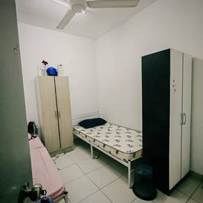 Flora Residency