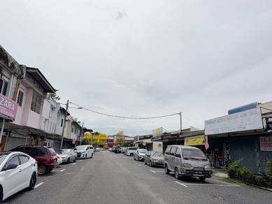 ParitBuntar 1StoreyShoplot Sale near PekanBaru BelowValue