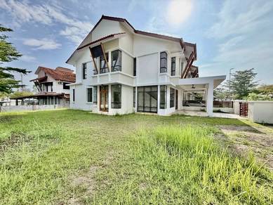 (CORNER+BIGGEST SIZE+MURAH)2 Storey House Alam Sari Ilmia 2 Bangi