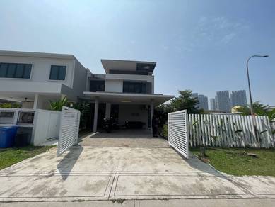 Walking Distance to LRT3🔥Semi-D House Seksyen 7, Shah Alam