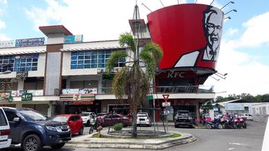 Pavillion Bundusan, Penampang
