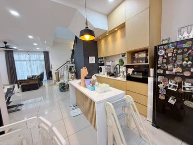 Bandar Cemerlang 2 Storey Terrace House