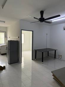 Sri Ivory (Sri Ivori) Apartment