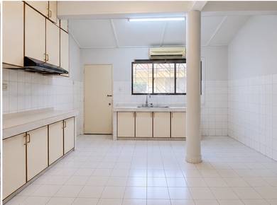 Usj 6, Subang Jaya 2storey terrace house 20x60