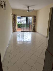 Pangsapuri Cengal with Reno, Taman Cheras Hartamas near Leisure Mall