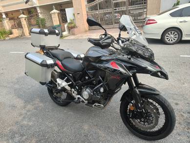 Benelli TRK 502X