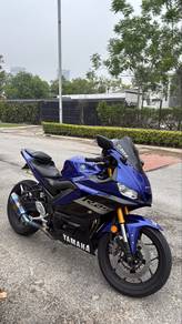 Yamaha YZF-R25 V2 2019