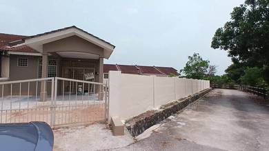 Port dickson tmn desa single storey corner