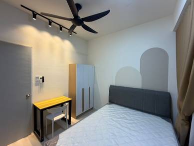 Emerald 9 Room , Link to MRT Taman Suntex , Cheras , 5 Station to TRX