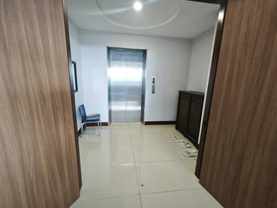 For Sale | Harrington Suites | 2445 sqft | 4R5B | 2 Car Parks