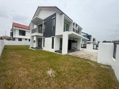 Dato Onn | Brand New Semi D House