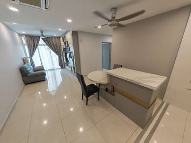 Meru Prima Condominium, High Floor nice view with 2 car park